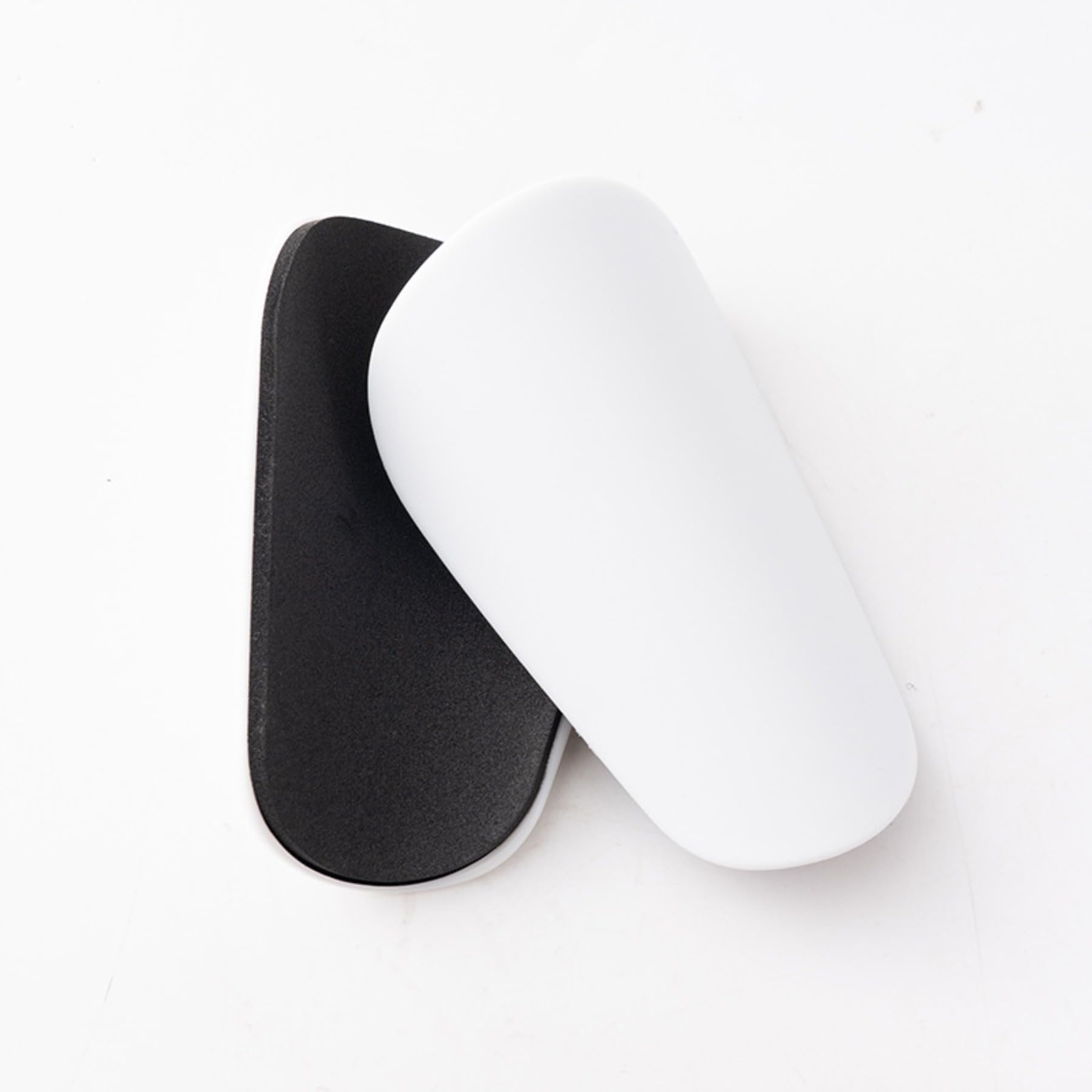 1 par de caneleiras de futebol pequenas extra mini caneleiras leves e confortáveis para homens, mulheres, adultos, preto, branco