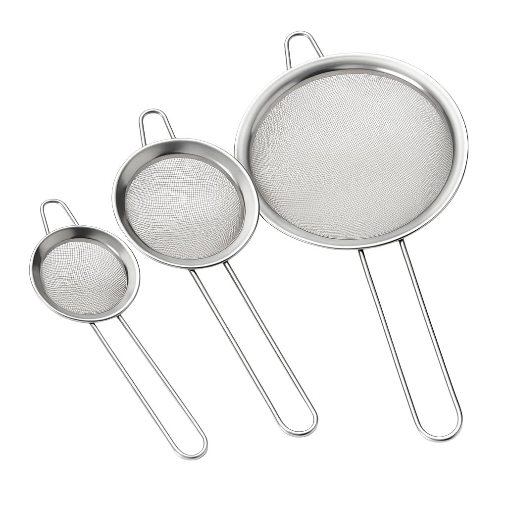 Conjunto com 3 Peneiras de Inox Resistentes Coador de 8cm, 16cm e 20cm para Cozinha e Uso