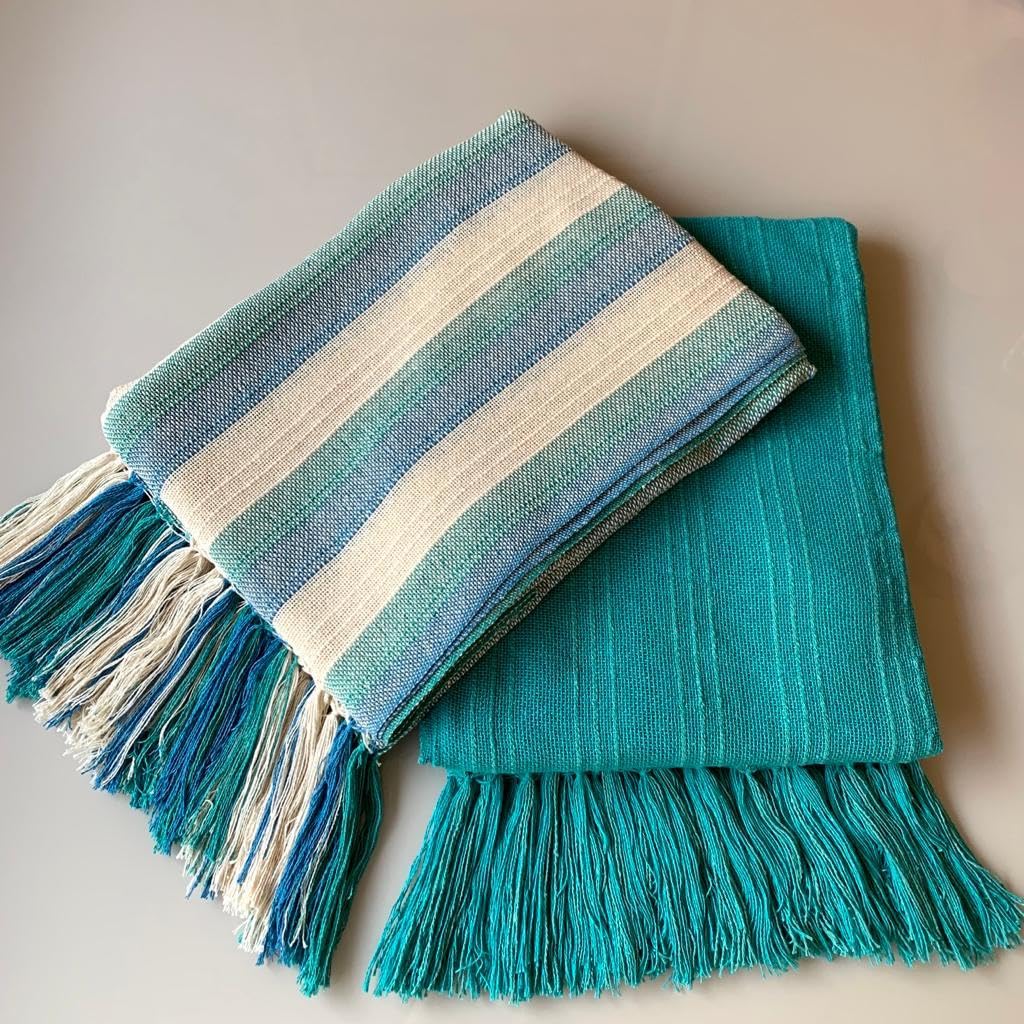 kit 2 Mantas Pra Sofá Turquesa E Azul Faixa Xale Decorativo De Luxo Tear Mineiro
